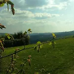 Haus Seasons