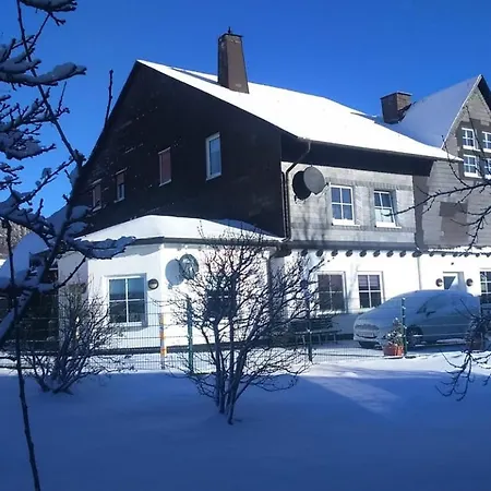 Pensionat Haus Seasons