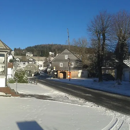 Haus Seasons 게스트하우스 3*